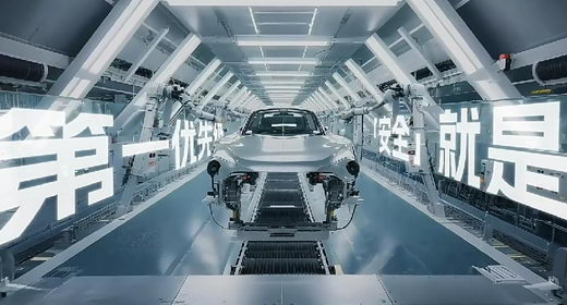我們?nèi)绾螢樯钲贏I企業(yè)打造爆款產(chǎn)品視頻
